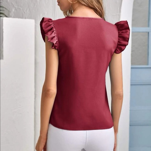 Boho notched ruffle trim blouse - Picture 2 of 4